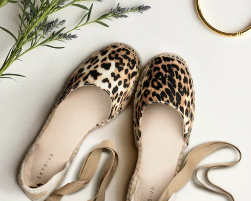 Zapatos animal print: el detalle que transforma cualquier outfit