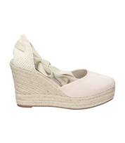 Alpargatas con cuña para mujer SKYDIVA AESTHETIC en color beige, vista lateral derecha
