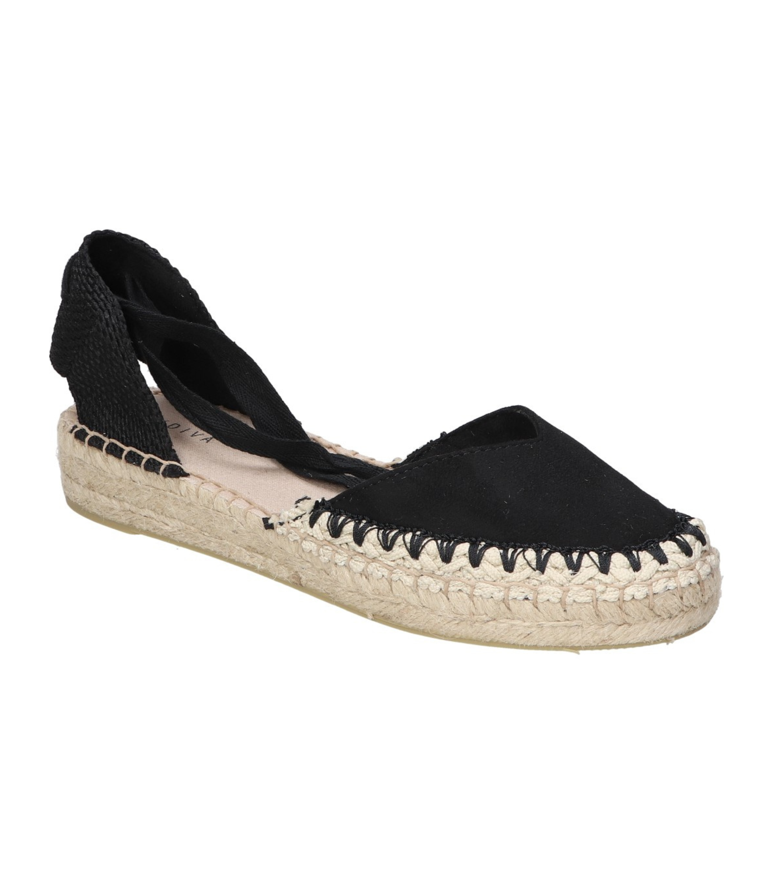 Alpargatas planas para mujer SKYDIVA BESTY en color negro, vista diagonal frontal