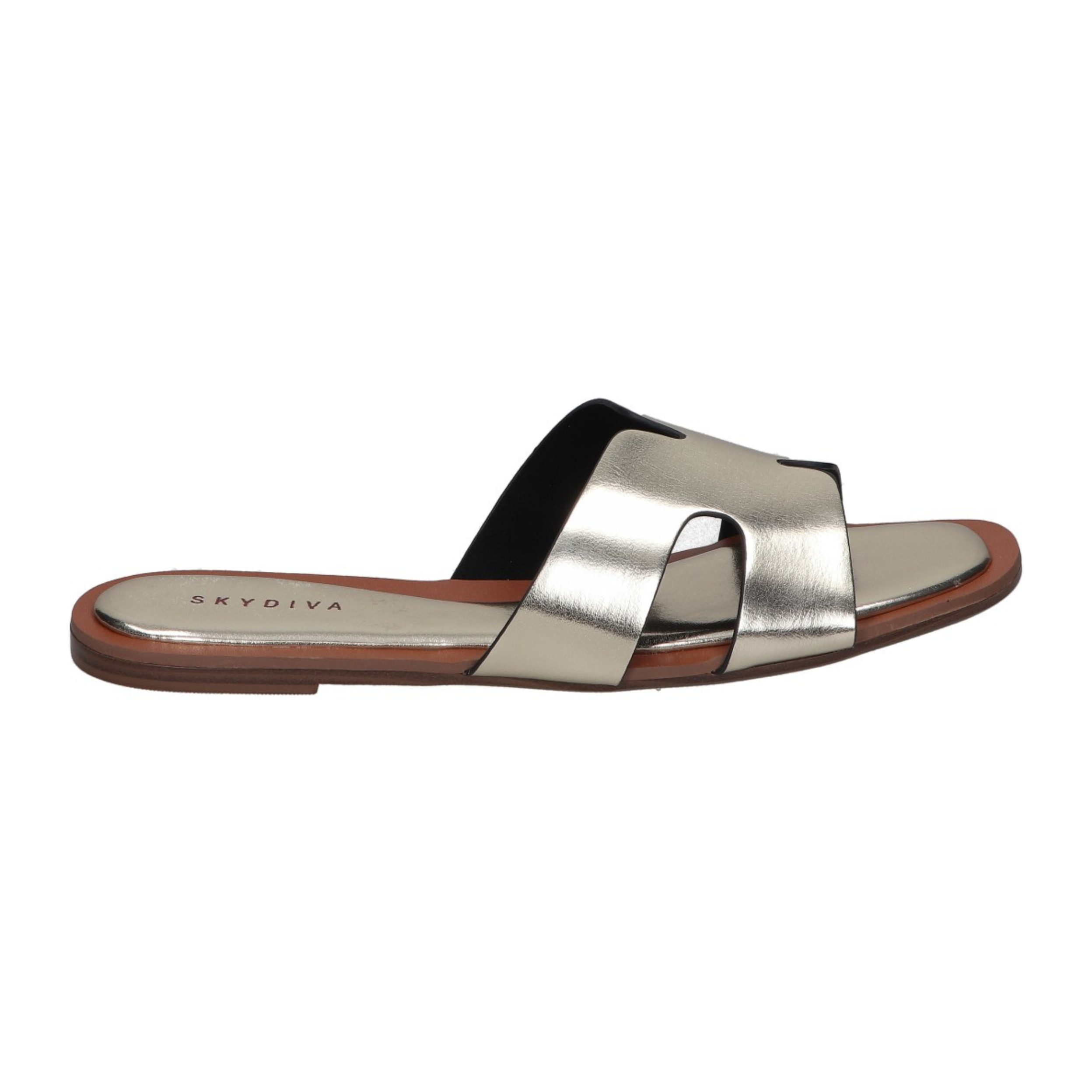Sandalias planas para mujer SKYDIVA CHILL en color plata, vista lateral derecha