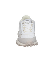 Deportivas planas para mujer SKYDIVA HYPE en color blanco, vista frontal