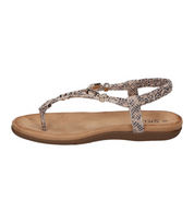 Sandalias de dedo planas para mujer SKYDIVA KELOKÉ con estampado de serpiente, vista lateral izquierda