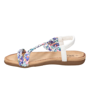 Sandalias planas para mujer SKYDIVA SOBRAO en color blanco y multicolor, vista lateral izquierda