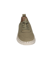 Zapato con cuña para mujer SKYDIVA XD en color verde khaki, vista frontal