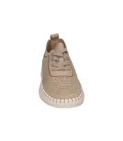 Zapato con cuña para mujer SKYDIVA XD en color beige, vista frontal