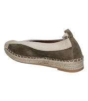 Zapatos para mujer SKYDIVA PEC en color verde khaki, vista lateral