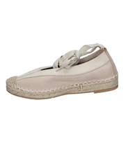 Zapatos para mujer SKYDIVA PEC en color beige, vista lateral izquierda