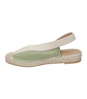 Alpargatas planas para mujer SKYDIVA LIT en color verde khaki, vista lateral 