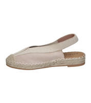 Alpargatas planas para mujer SKYDIVA LIT en color beige, vista lateral izquierda