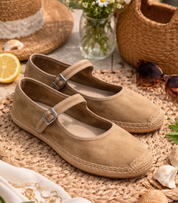 Zapatos Planos SKYDIVA LA-QUE-SO en Color Camel para Mujer