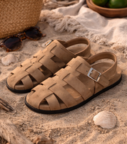 Zueco Plano SKYDIVA BUEN ROLLO en Color Camel para Mujer