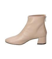Botines de tacón Skydiva Classy en color beige