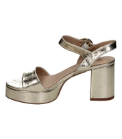 Sandalia con Tacón Skydiva CRUSH en Color Dorado para Mujer