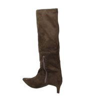 Botas con tacón Skydiva Soft en color marrón para mujer