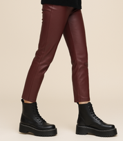 Botines militares con plataforma Skydiva On fleek negros para mujer