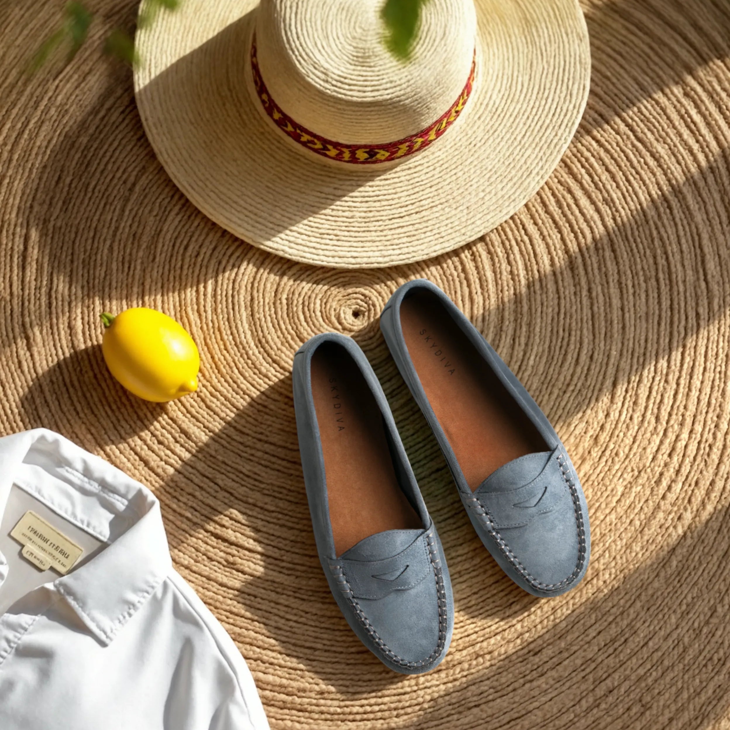 Mocasines para mujer SKYDIVA NPC en color azul, vista completa